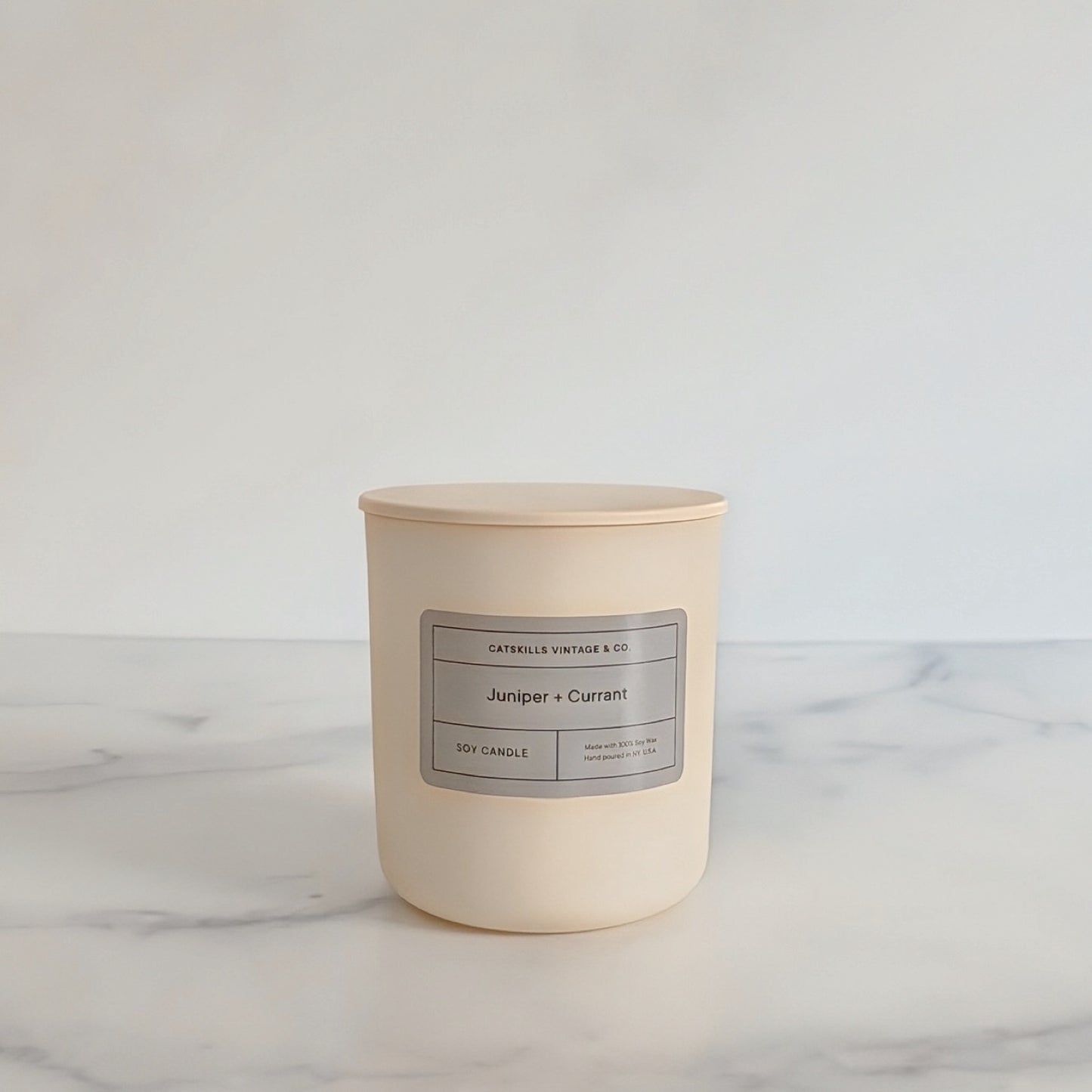 Holiday Candle Jar with Lid 8 oz. - Juniper + Currant