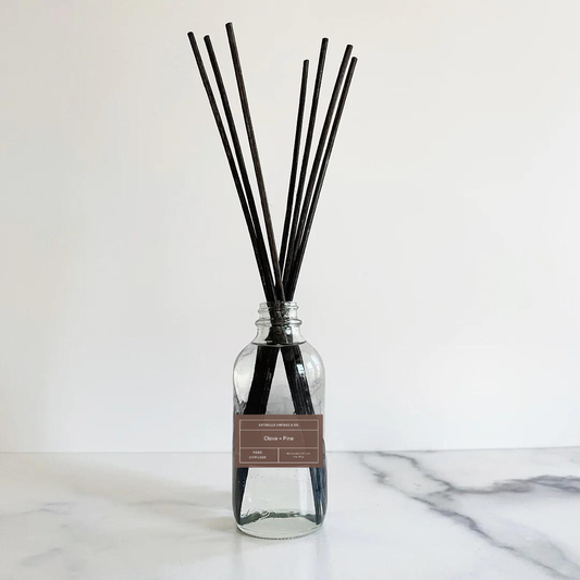 Reed Diffuser - Clove + Pine